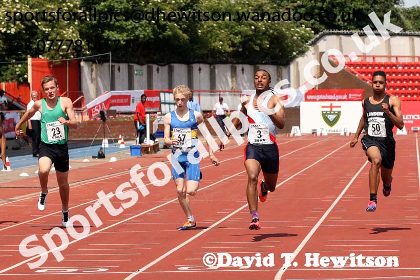 Junior boys 100 metres, 2015 English Schools Track and Field Champs., Gateshead Stadium. Photo: David T. Hewitson/Sports for All Pics